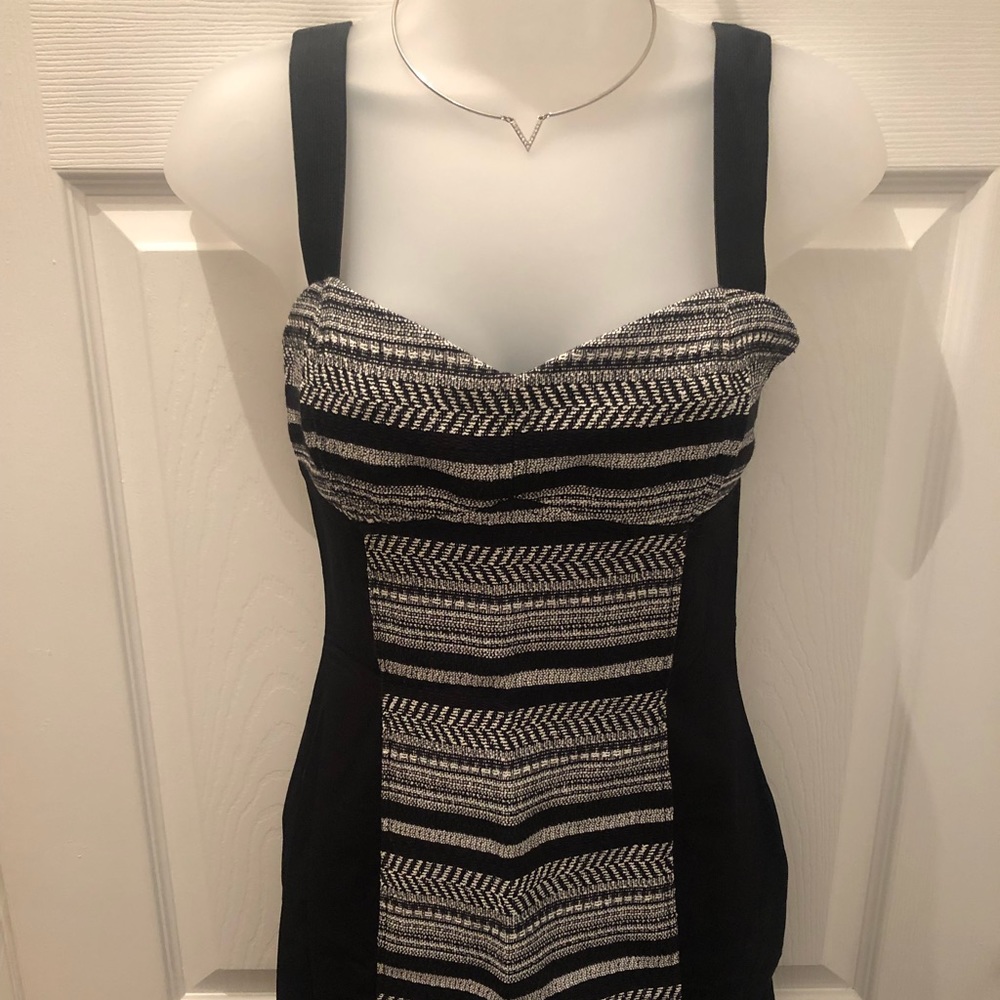Black & white mini dress - Picture 1 of 5